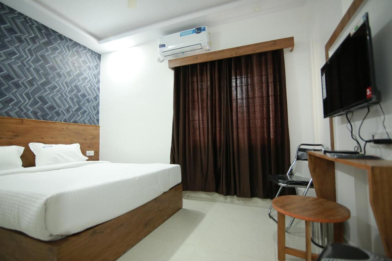 Hotel Bg Inn Bangalore Eksteriør bilde