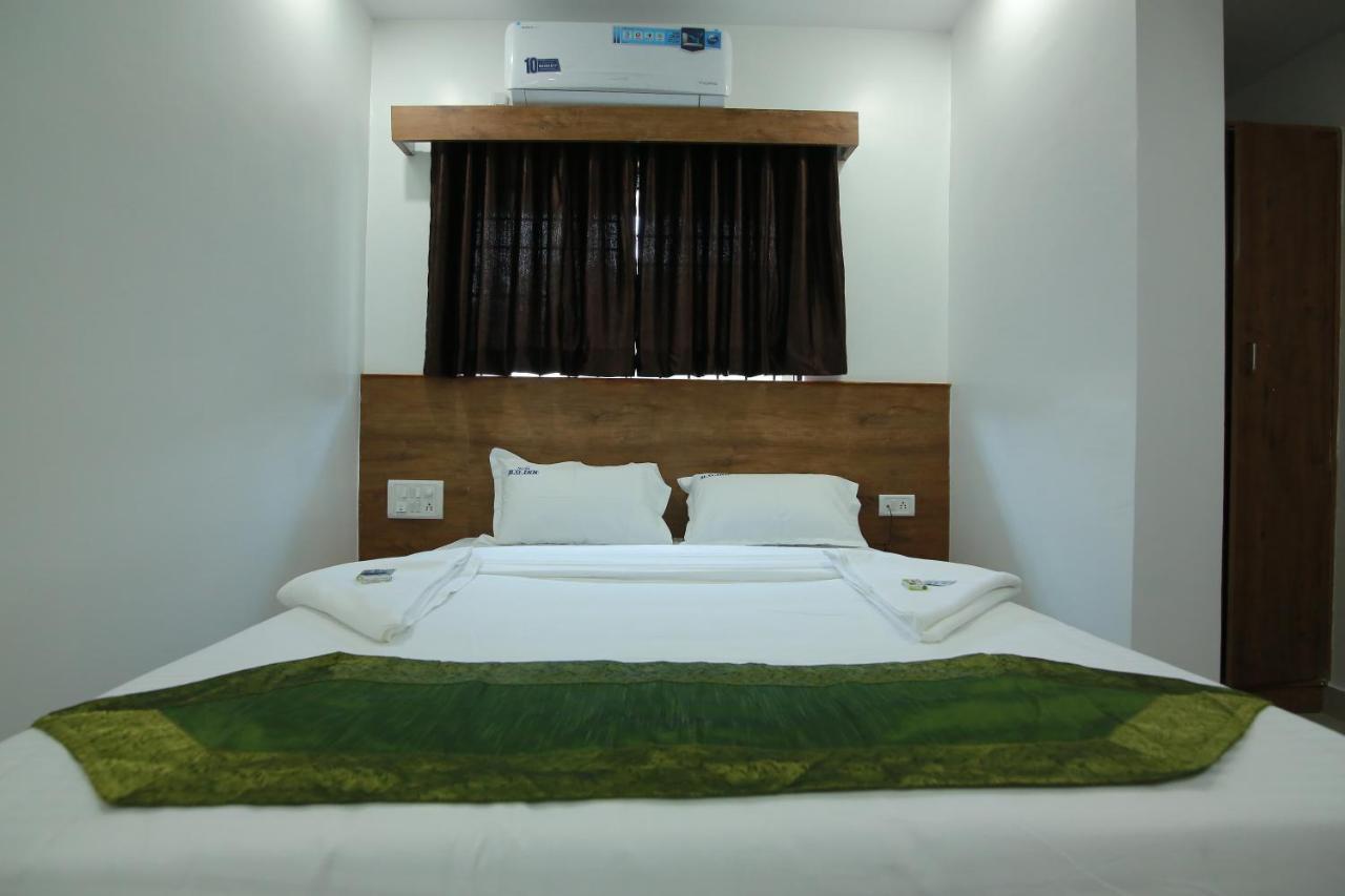 Hotel Bg Inn Bangalore Eksteriør bilde
